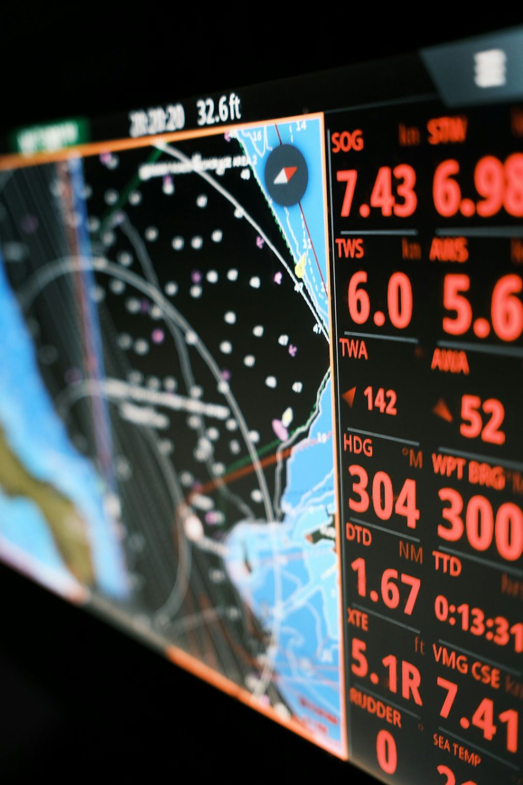 רו"ח קרלוס ששון: ניהול פיננסי חכם לעסקים קטנים ובינוניים